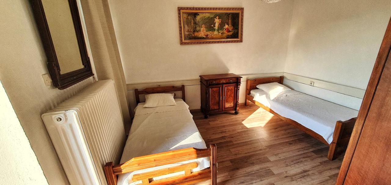 Guesthouse Parthenón Extérieur photo
